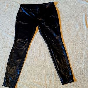 Express Leggings- Black- Large